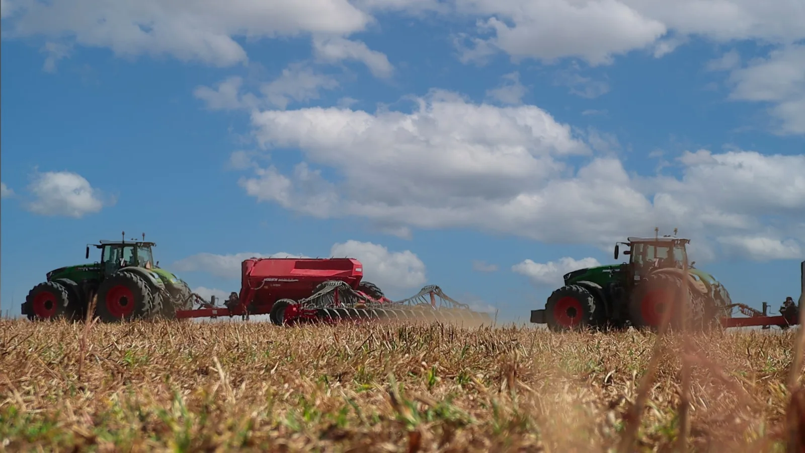 SAFRA 2025/2026 ][ Plantio regular de soja começa no Oeste da Bahia com previsão de mais de 2,1 milhões de hectares